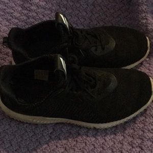 Adidas alphabounce size 7.5